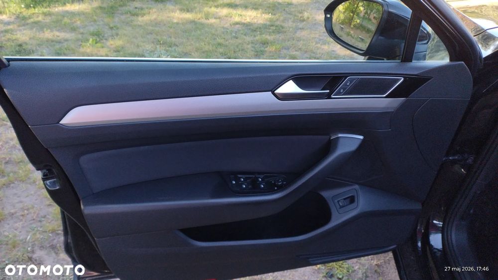 Volkswagen Passat 2.0 TDI BMT Comfortline DSG - 9