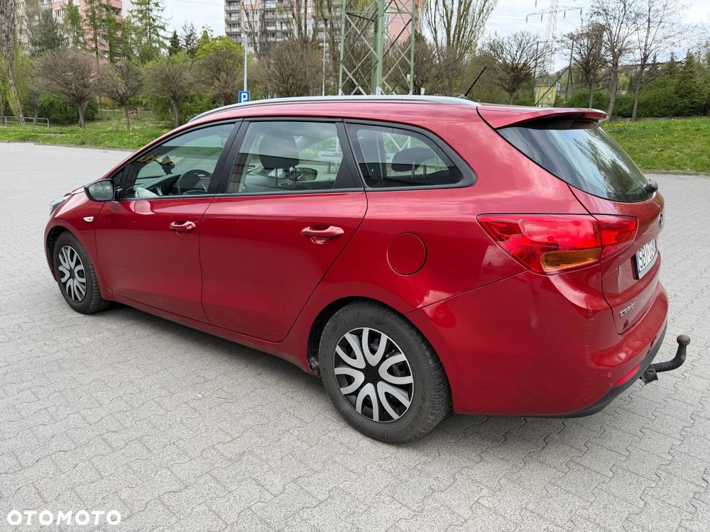 Kia Ceed 1.6 CRDi L - 3