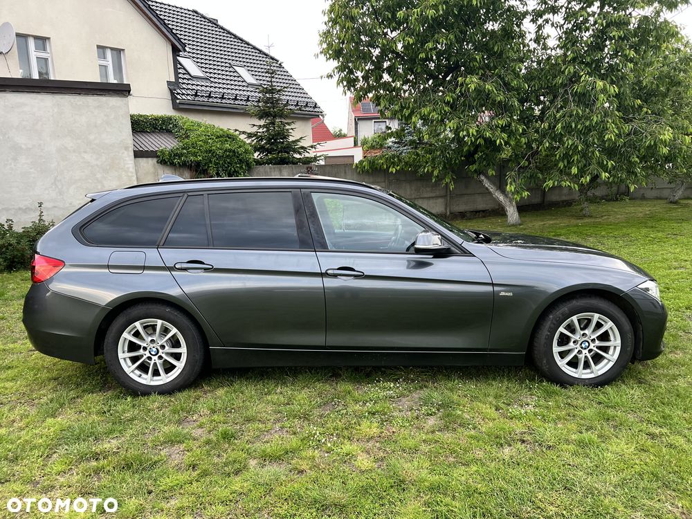 BMW Seria 3 318i Sport Line - 6