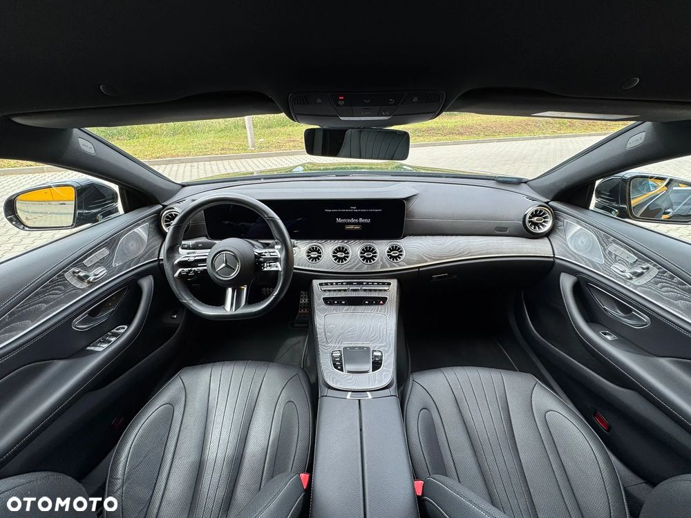 Mercedes-Benz CLS - 26