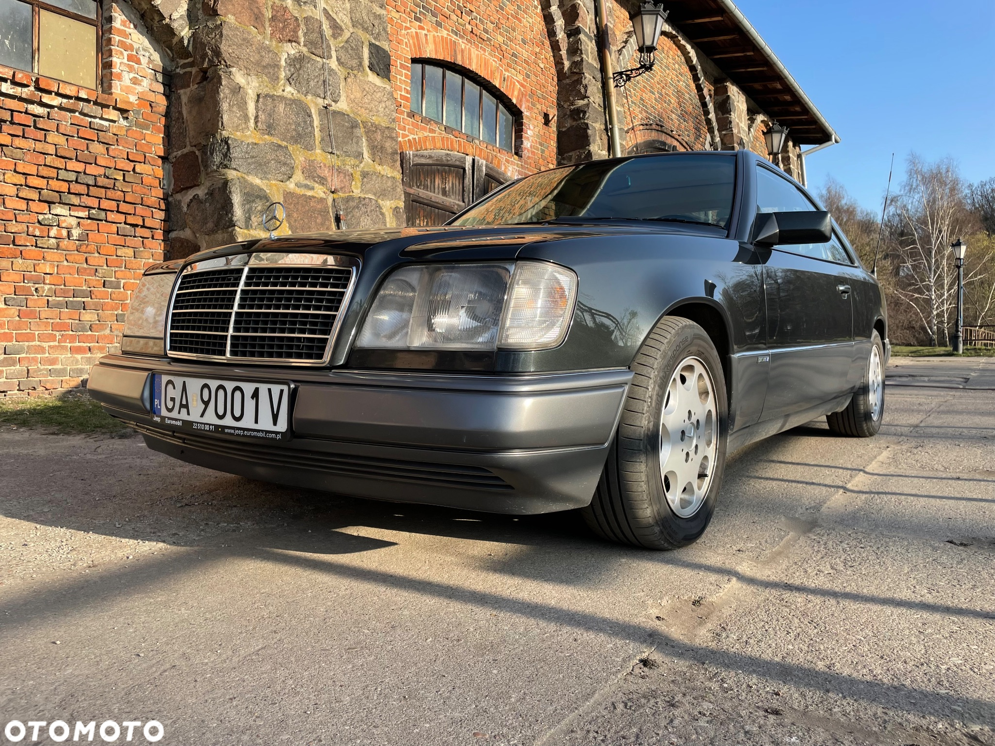 Mercedes-Benz Klasa E 320 - 6