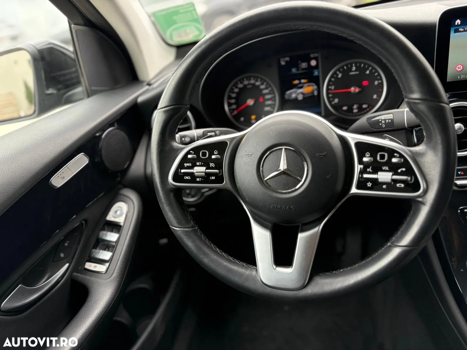 Mercedes-Benz GLC 220 d 4Matic 9G-TRONIC Avantgarde Advanced - 23