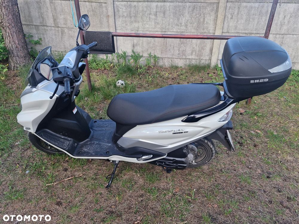 Suzuki Burgman - 1