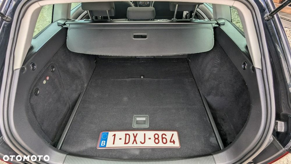 Volkswagen Golf - 13
