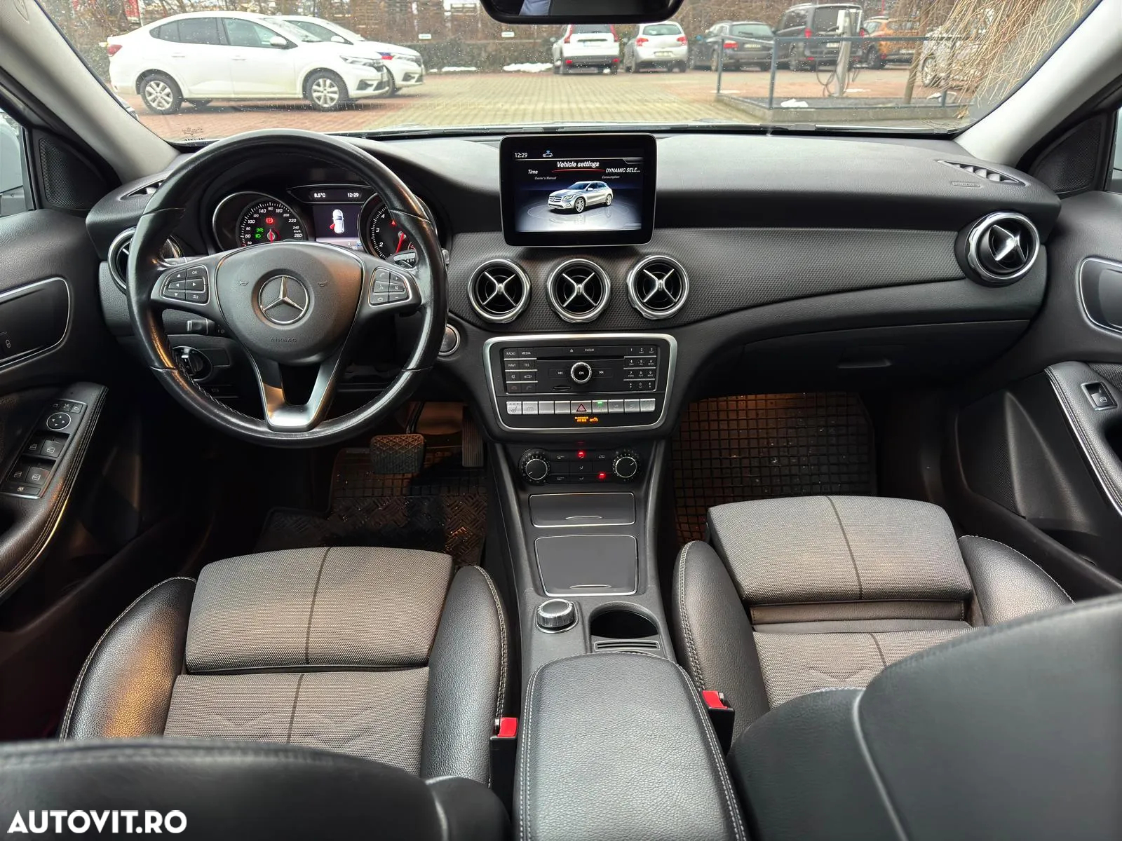 Mercedes-Benz GLA 250 4Matic 7G-DCT Peak Edition - 16