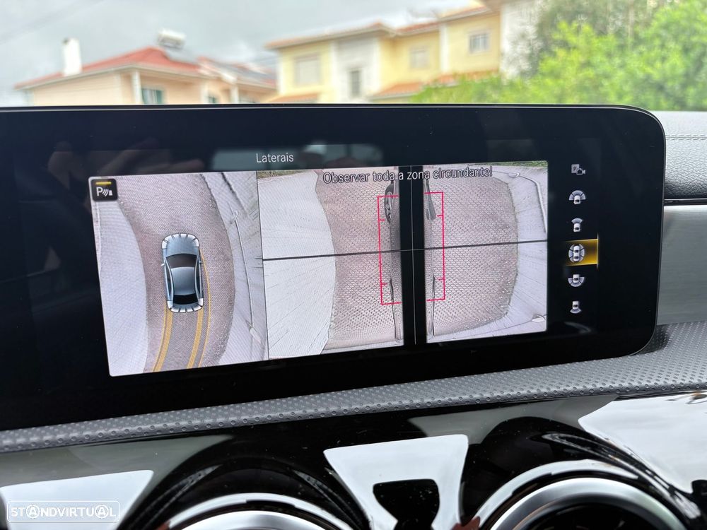 Mercedes-Benz A 250 Limousine e AMG Line - 45