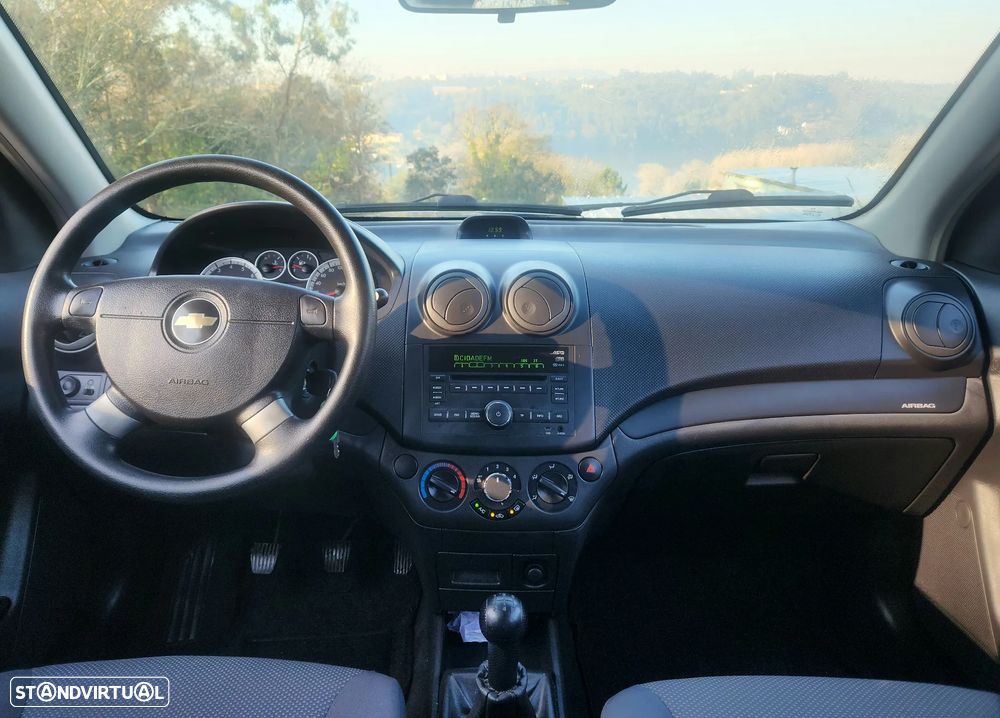 Chevrolet Aveo 1.2 LS - 8