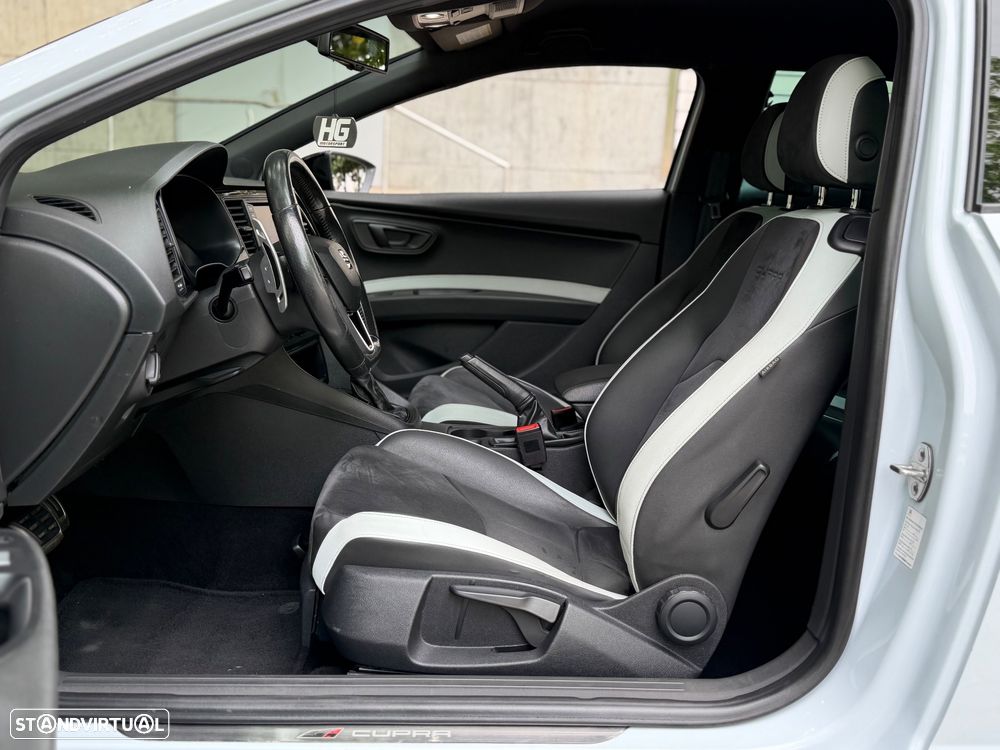 SEAT Leon 2.0 TSI Cupra DSG S/S - 17