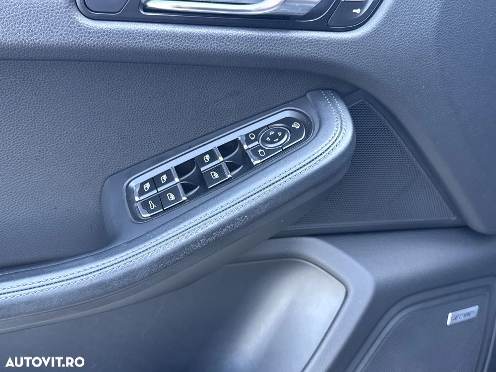 Porsche Macan Turbo PDK - 15