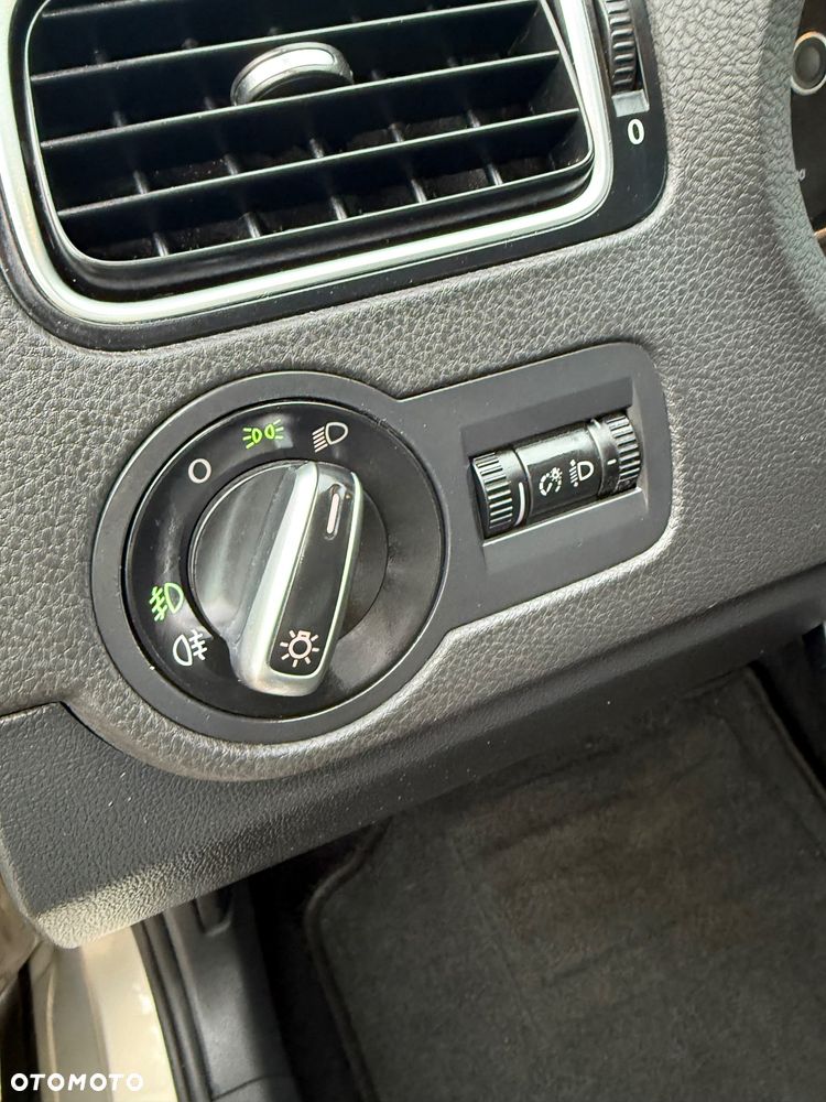 Volkswagen Polo Cross - 16