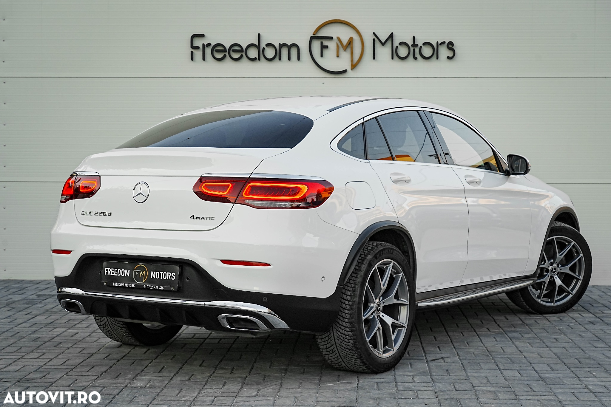 Mercedes-Benz GLC 220 d 4Matic 9G-TRONIC AMG Line Plus - 4