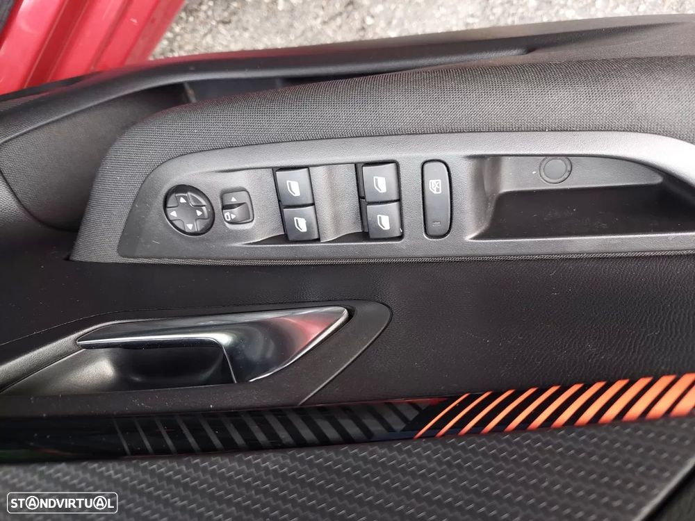 Peugeot 208 1.5 BlueHDi Allure Pack - 15