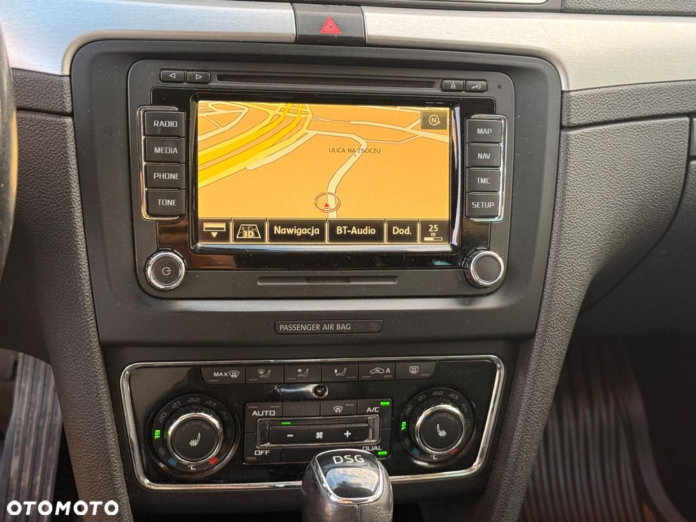 Skoda Superb 2.0 TDI L&K DSG - 11