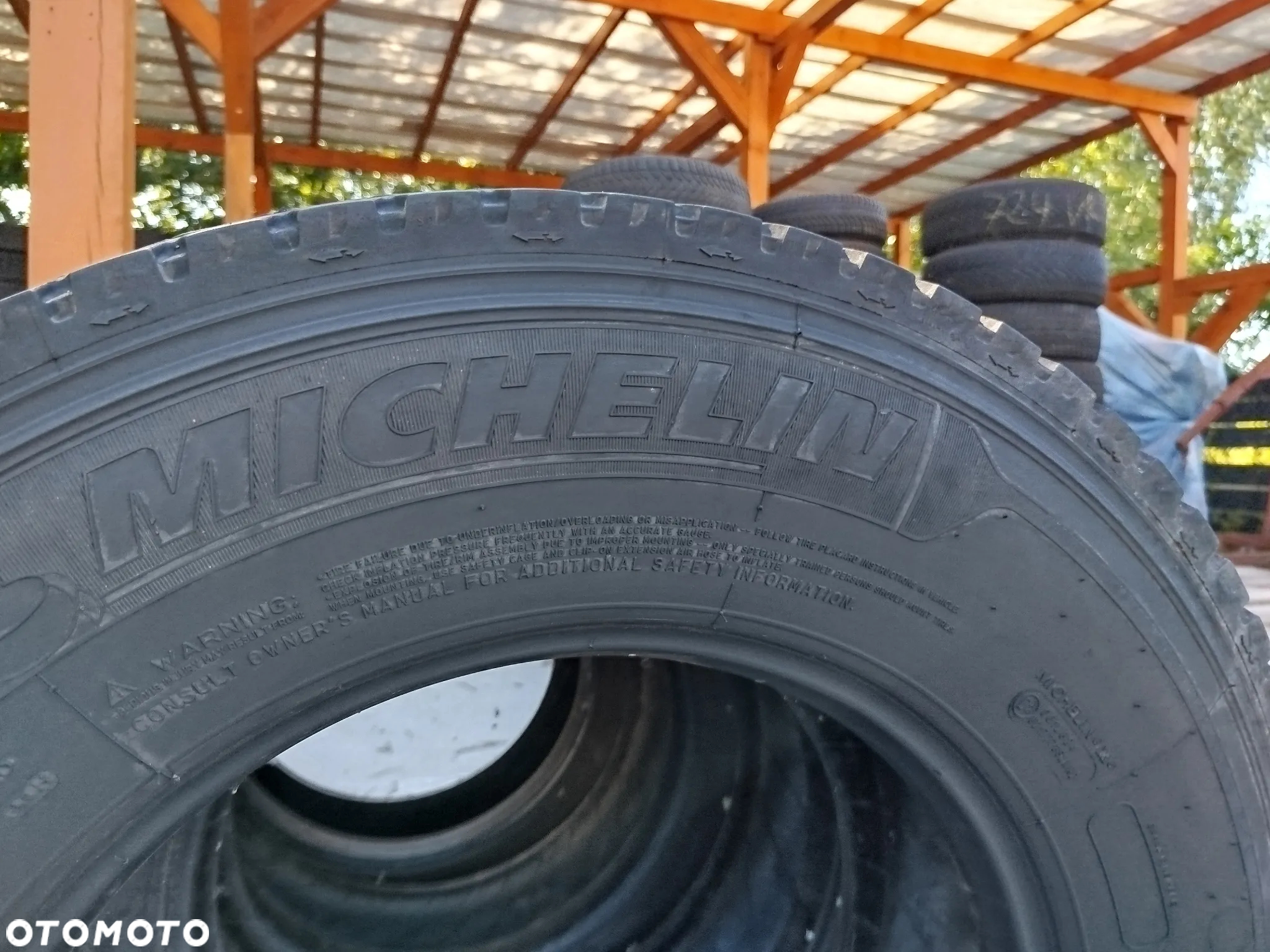 285/70R19.5 146L Michelin X Multi D 4x85% bieżnika - 15