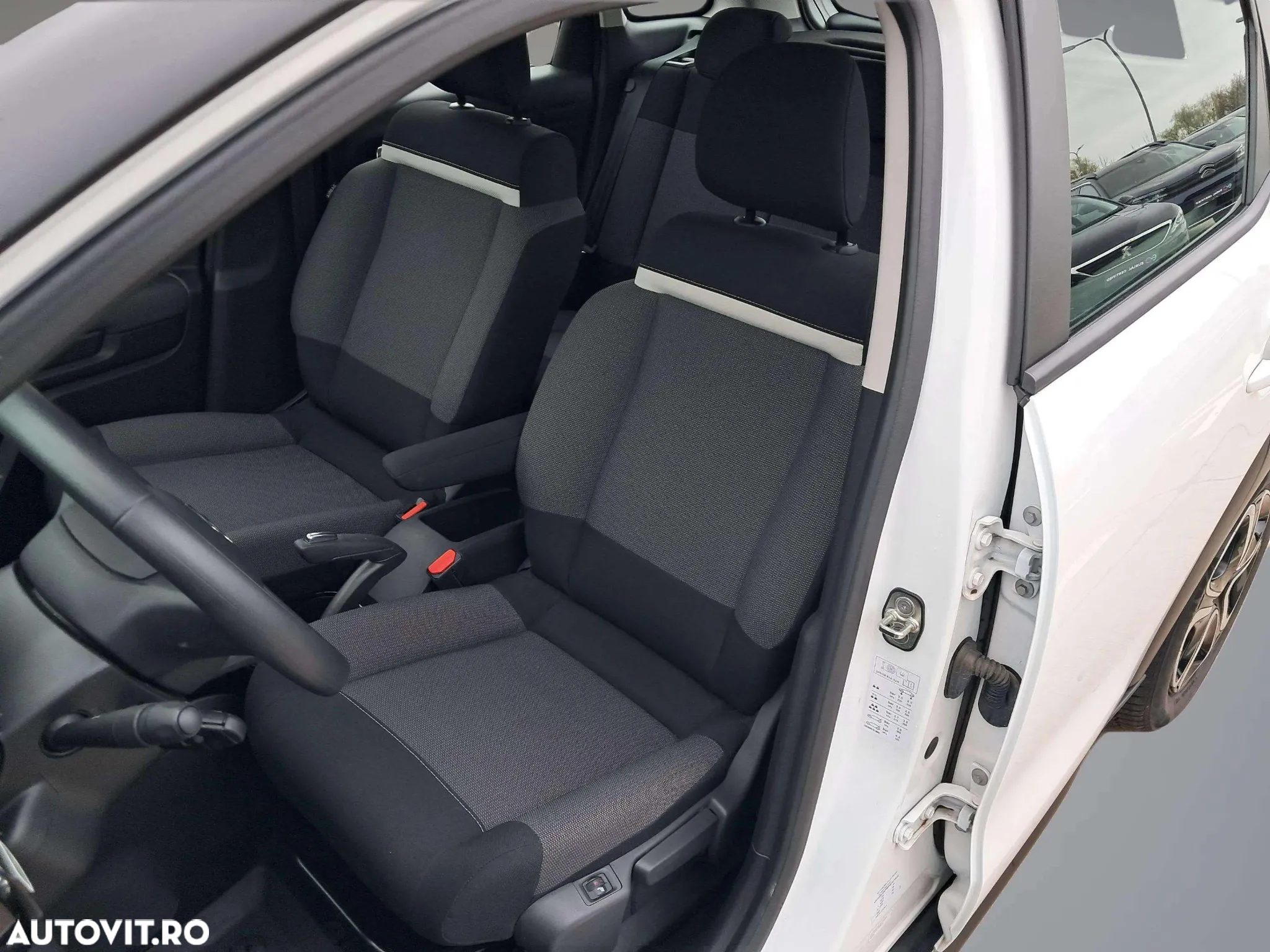 Citroën C3 AIRCROSS 1.2 PureTech S&S BVM6 Feel - 5