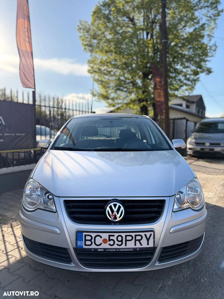 Volkswagen Polo - 4