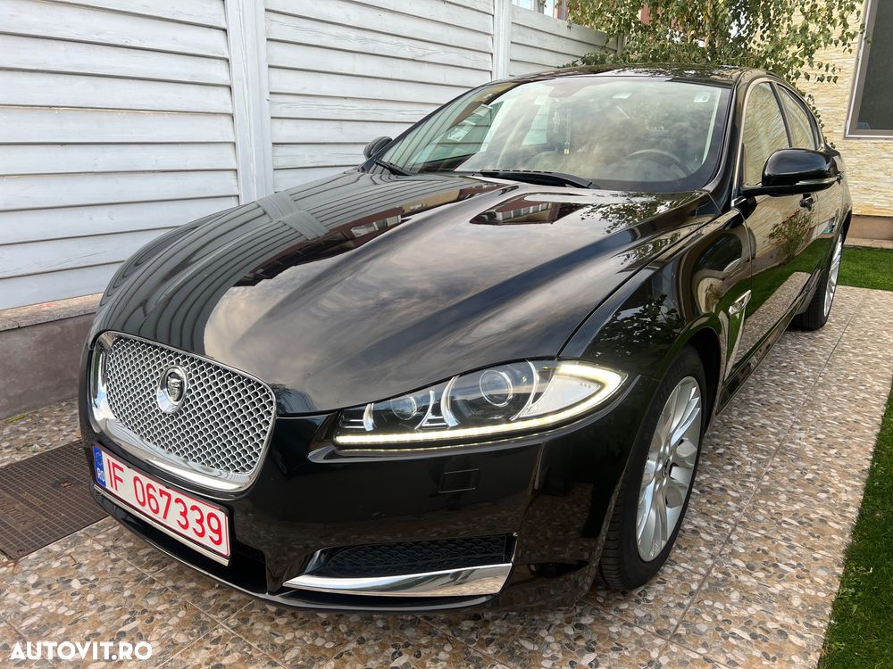 Jaguar XF 2.2D Premium Luxury - 7