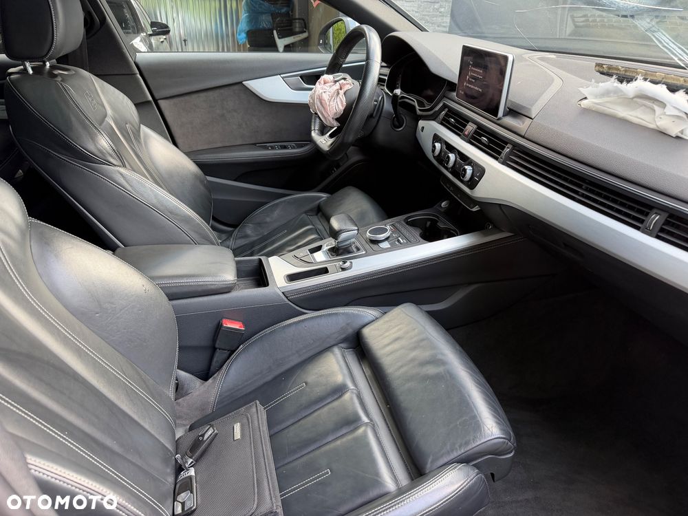 Audi A4 Avant 2.0 TDI DPF multitronic S line Sportpaket - 17
