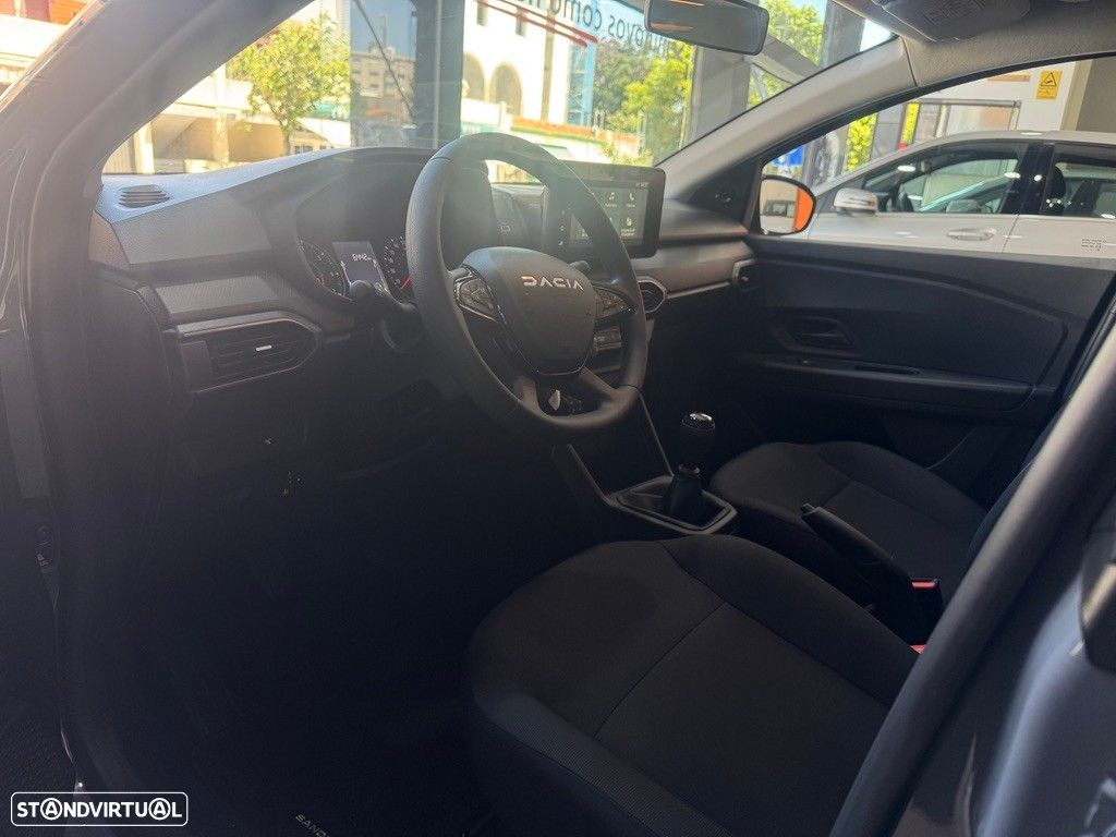 Dacia Sandero 1.0 SCe Essential - 11