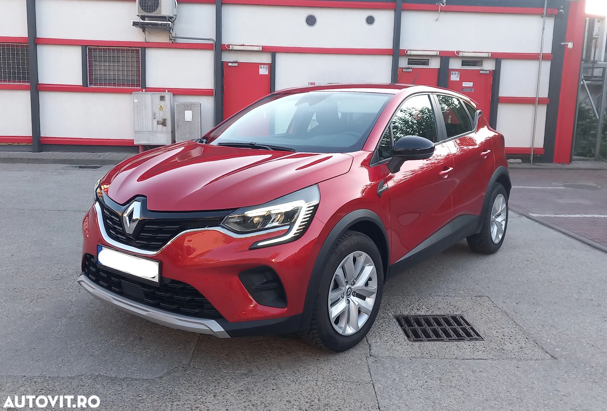 Renault Captur TCe 90 Equilibre - 1