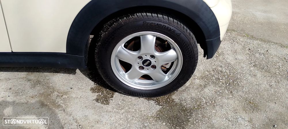 MINI 3 Portas One D - 9