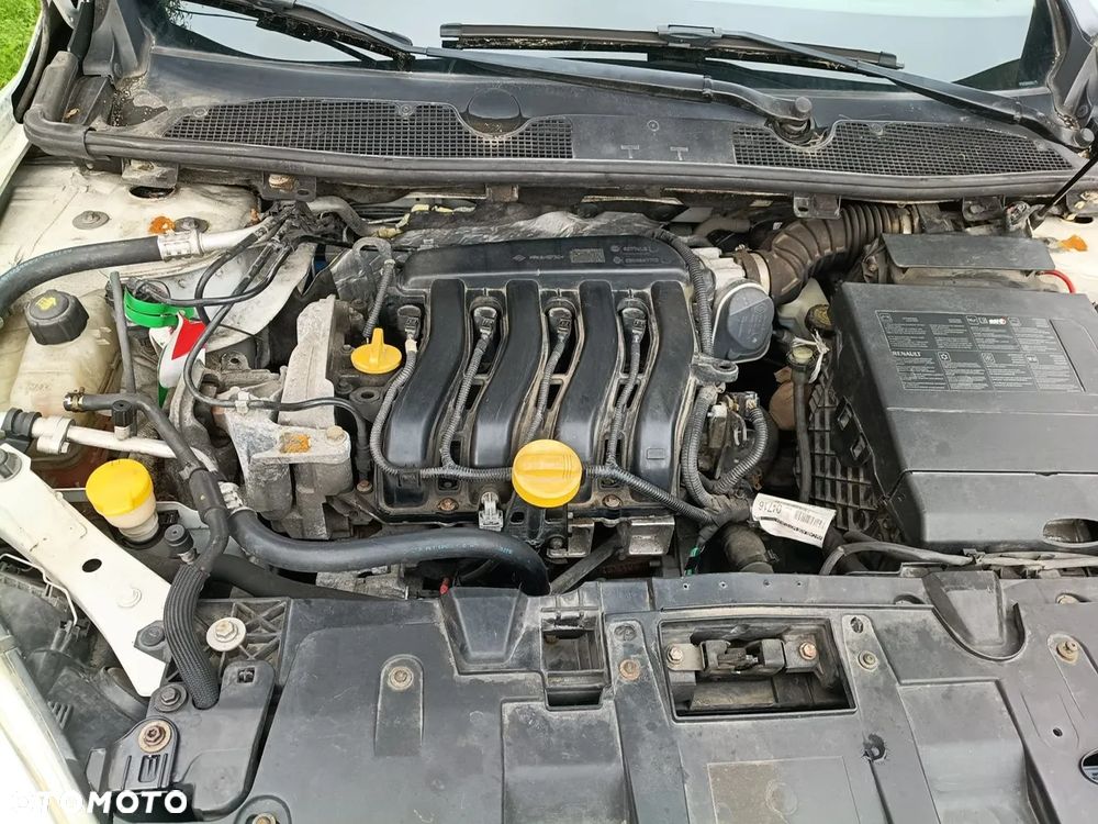 Renault Megane 1.6 16V Dynamique - 6