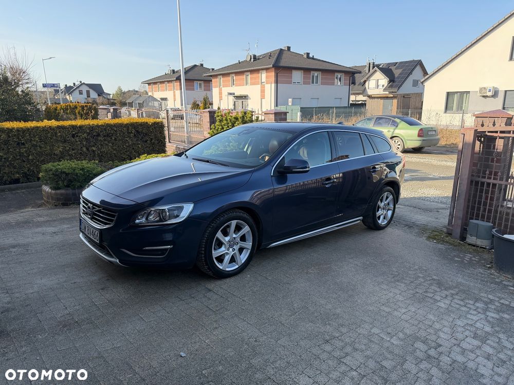 Volvo V60 D4 Geartronic Momentum - 13