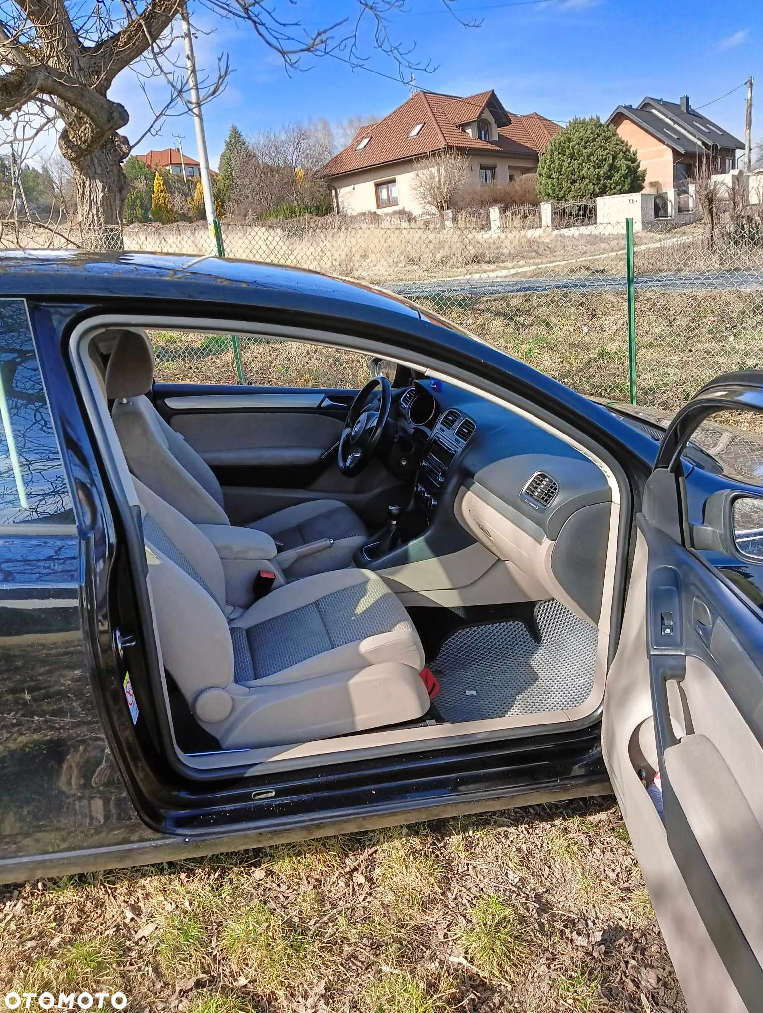 Volkswagen Golf VI 1.4 Comfortline - 26