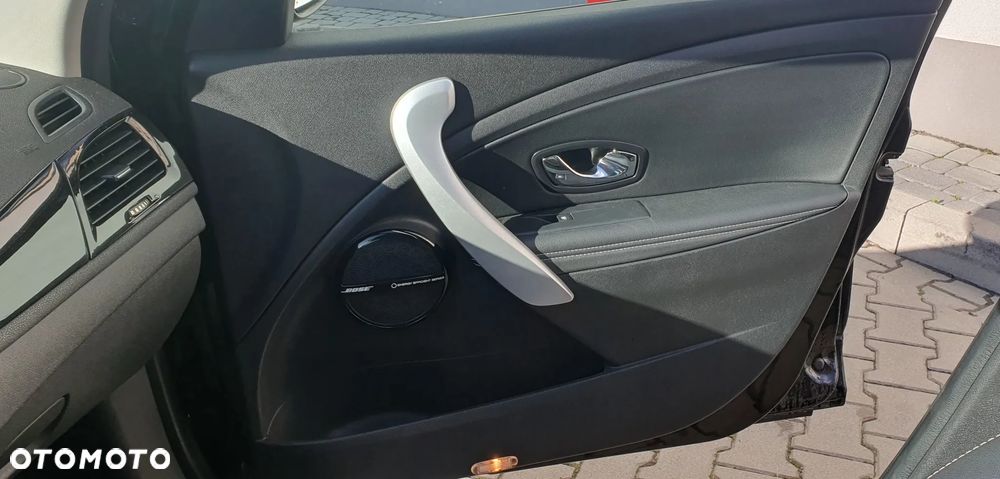 Renault Megane Grandtour ENERGY TCe 115 Start & Stop Bose Edition - 10