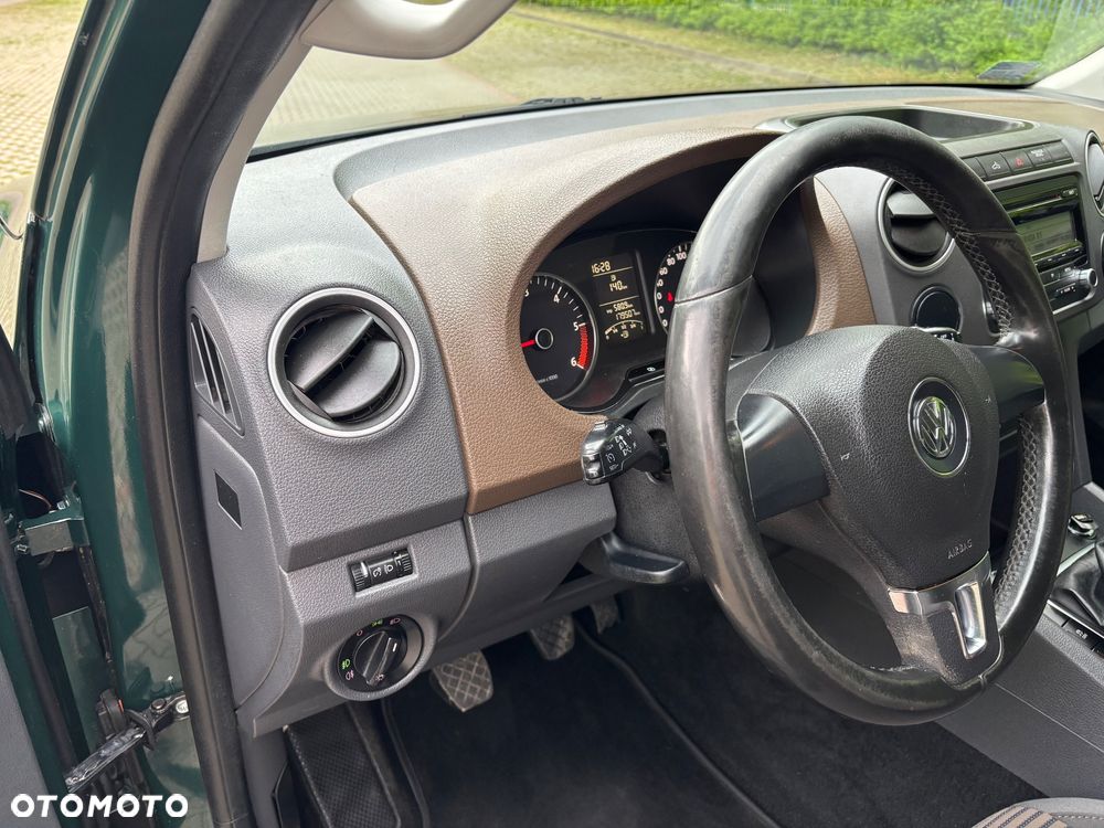 Volkswagen Amarok - 29