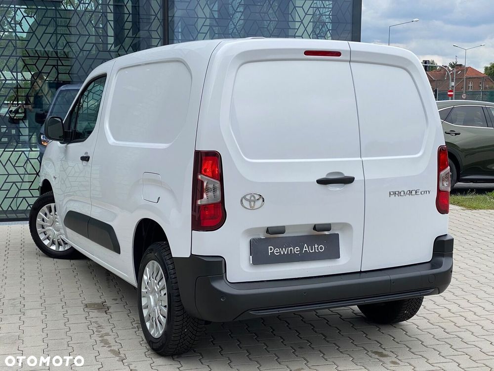 Toyota PROACE CITY - 10