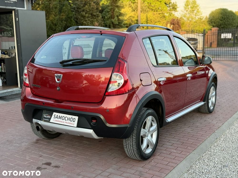 Dacia Sandero Stepway 1.6 - 7