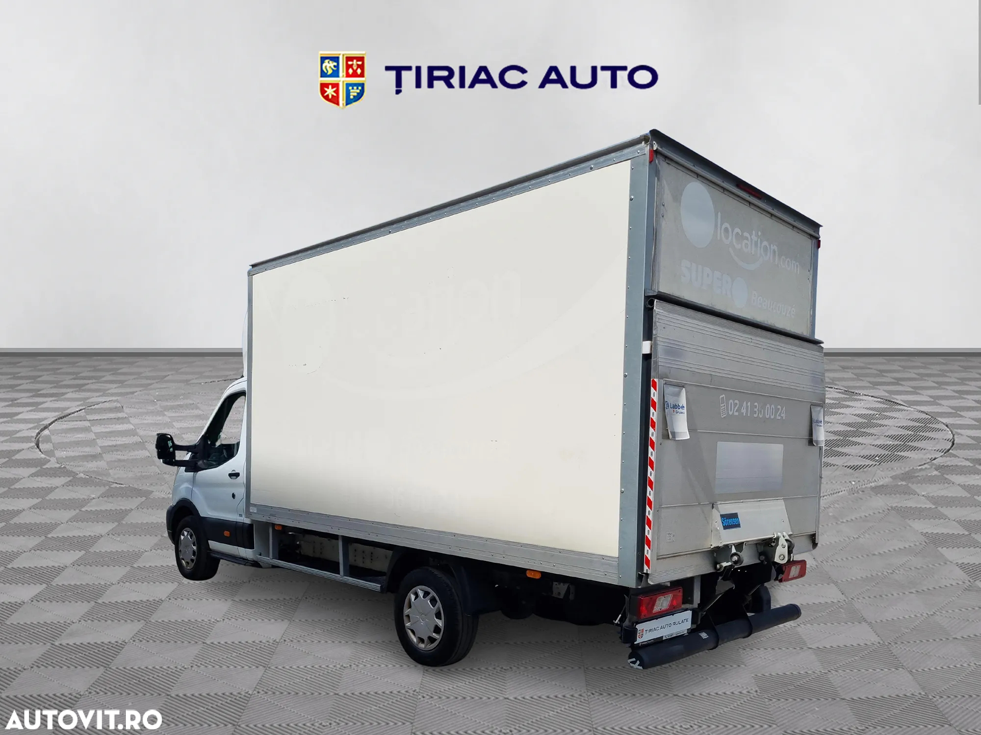 Ford Transit 2.0 Ecoblue L4 + Box - 3