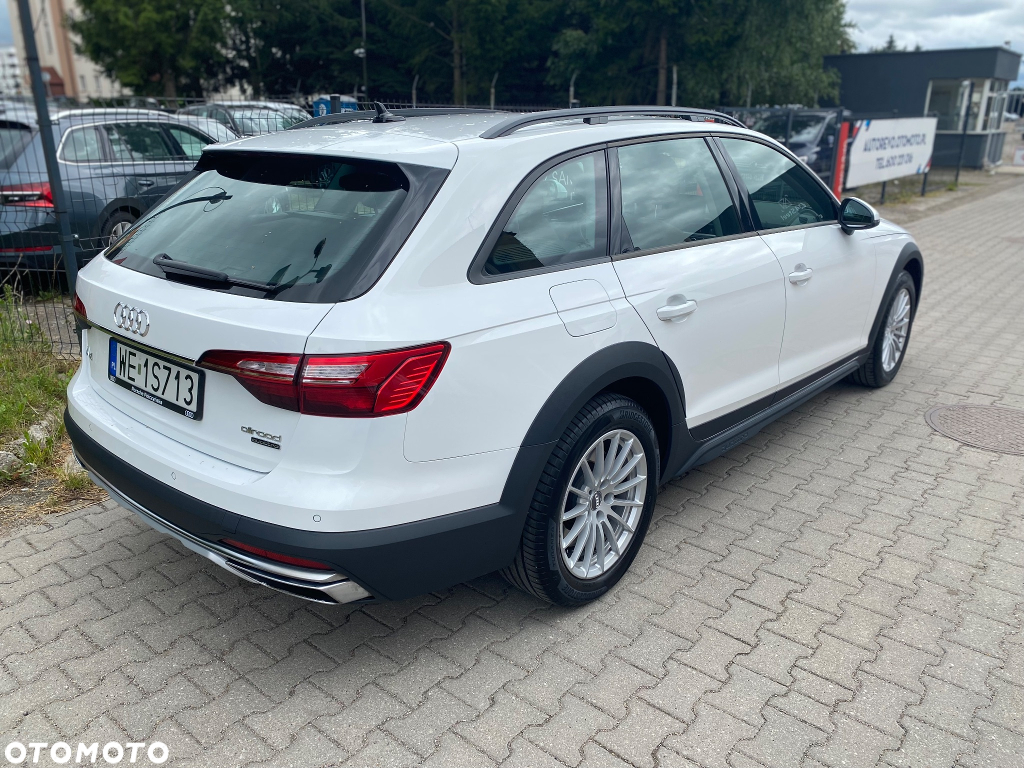 Audi A4 Allroad 2.0 TFSI Quattro S tronic - 4