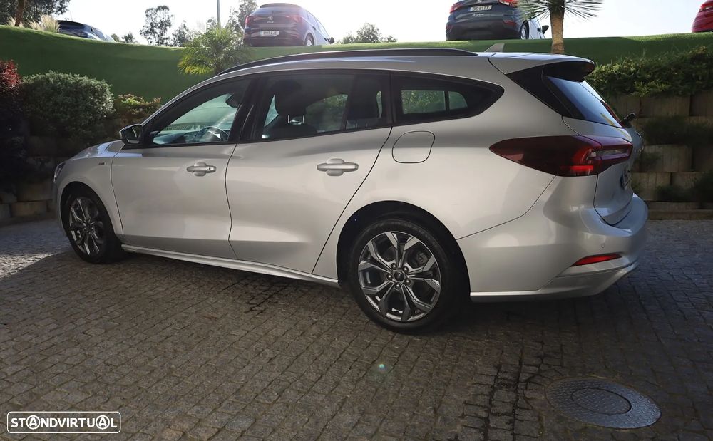 Ford Focus SW 1.0 EcoBoost MHEV ST-Line Aut. - 11
