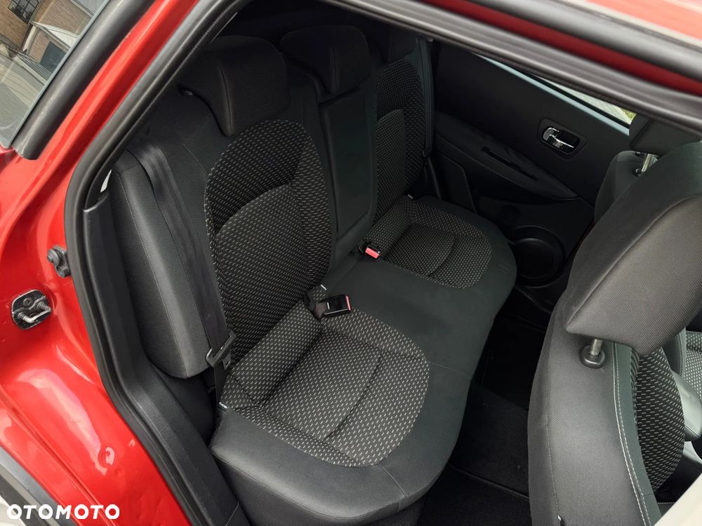 Nissan Qashqai 2.0 I-Way CVT - 27