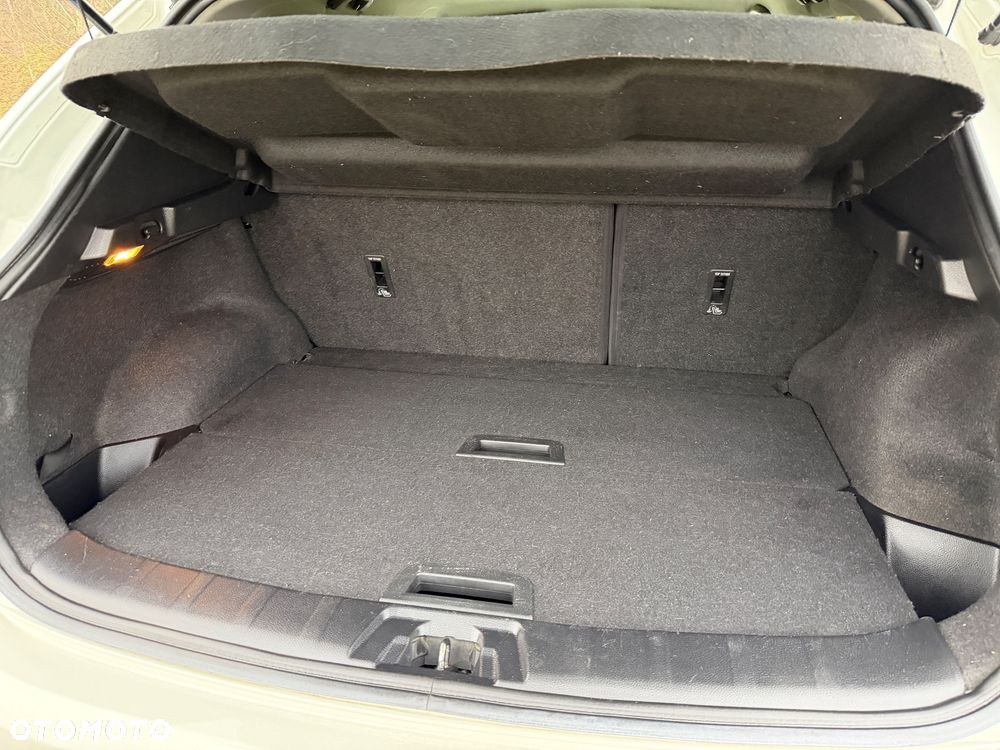 Nissan Qashqai 1.5 dCi Tekna - 22