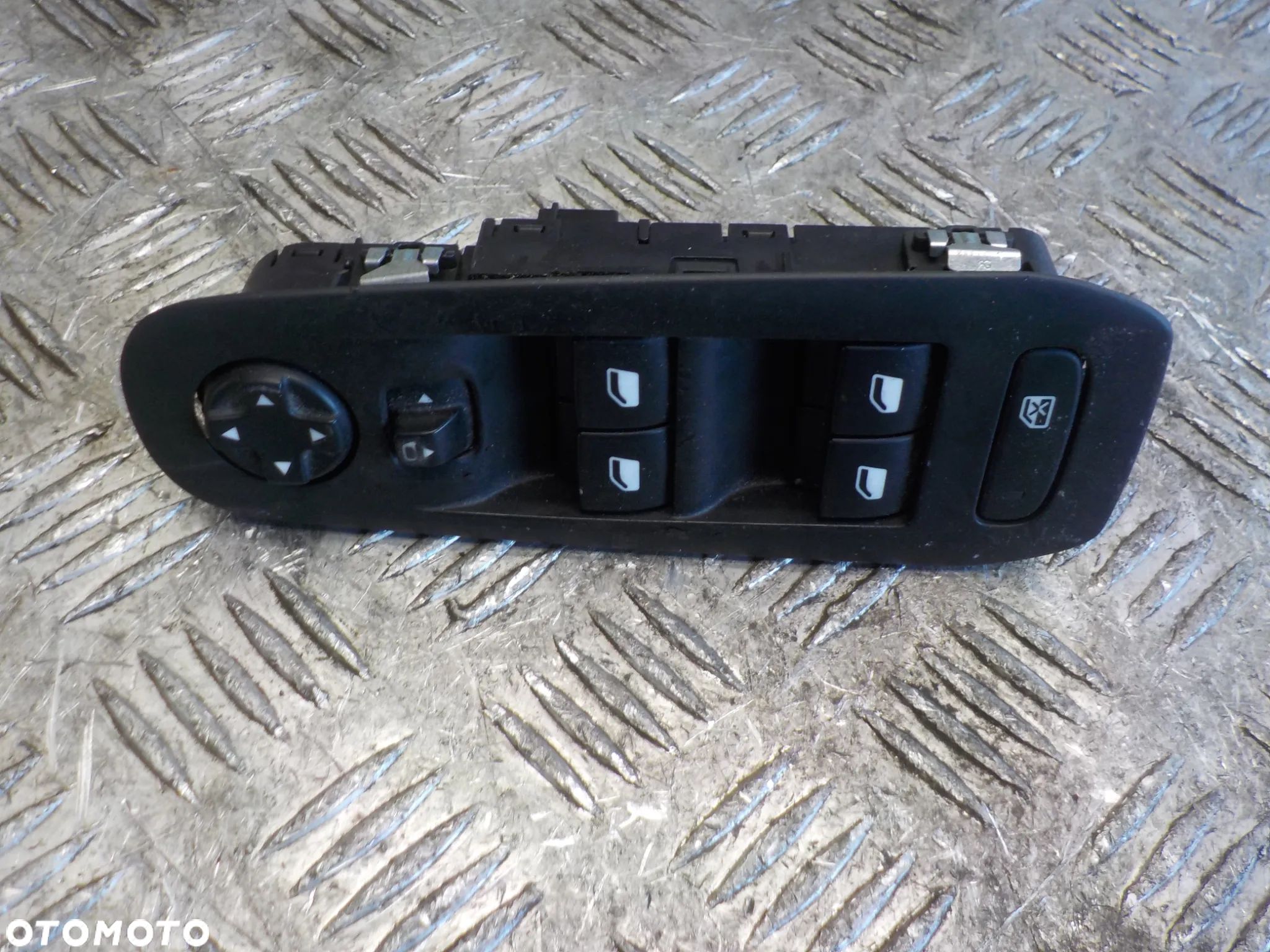 PEUGEOT 308 T9 PANEL STEROWANIA SZYB LUSTEREK 96788264ZD - 1