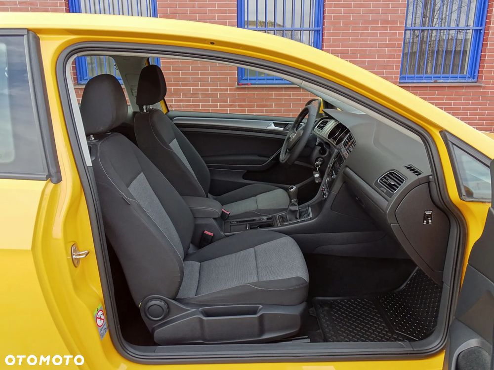 Volkswagen Golf 1.6 TDI BMT Highline - 9