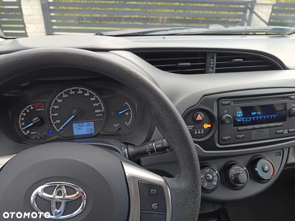 Toyota Yaris 1.0 Active - 11