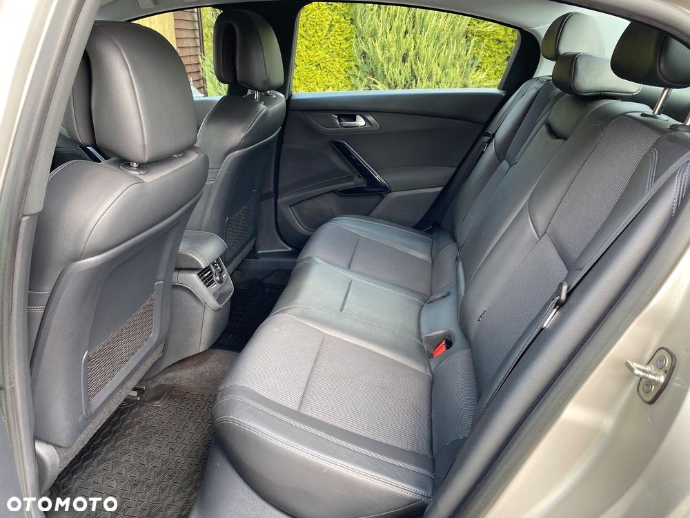 Peugeot 508 1.6 T Business Line - 12