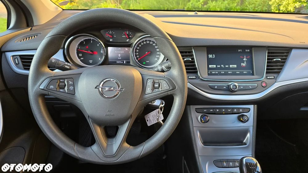 Opel Astra - 14