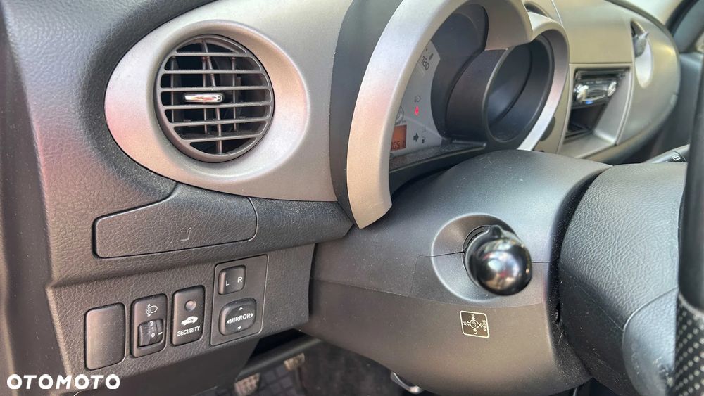 Daihatsu Trevis 1.0 - 23