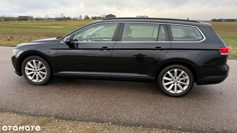 Volkswagen Passat 2.0 TDI (BlueMotion Technology) DSG Highline - 3