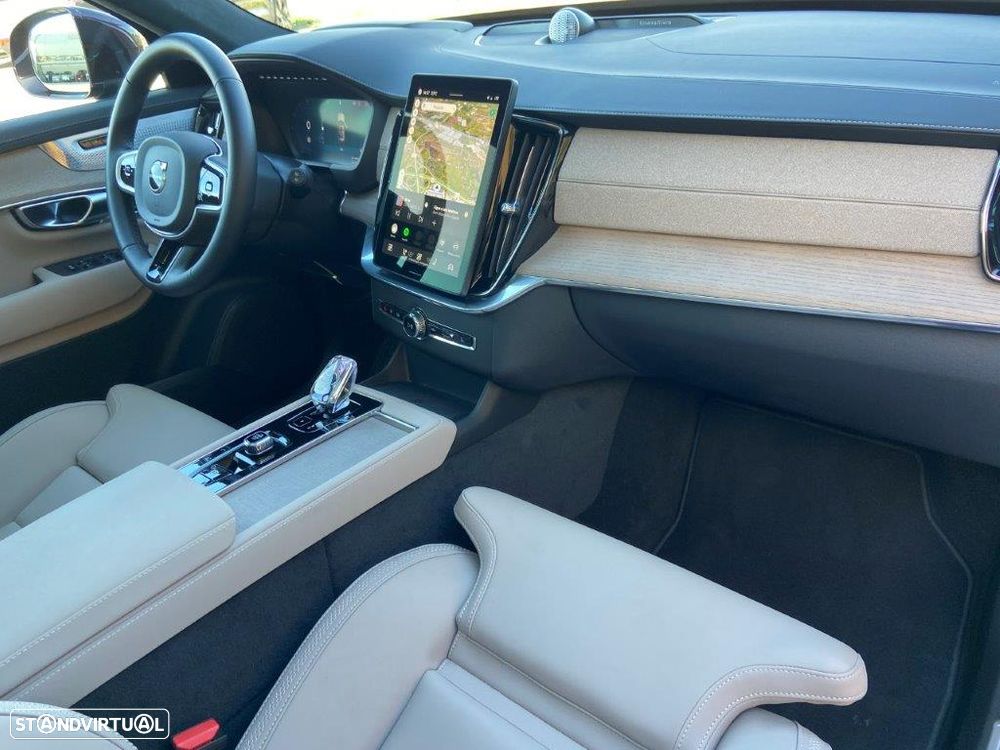 Volvo XC 90 2.0 T8 PHEV Ultra Bright AWD - 7