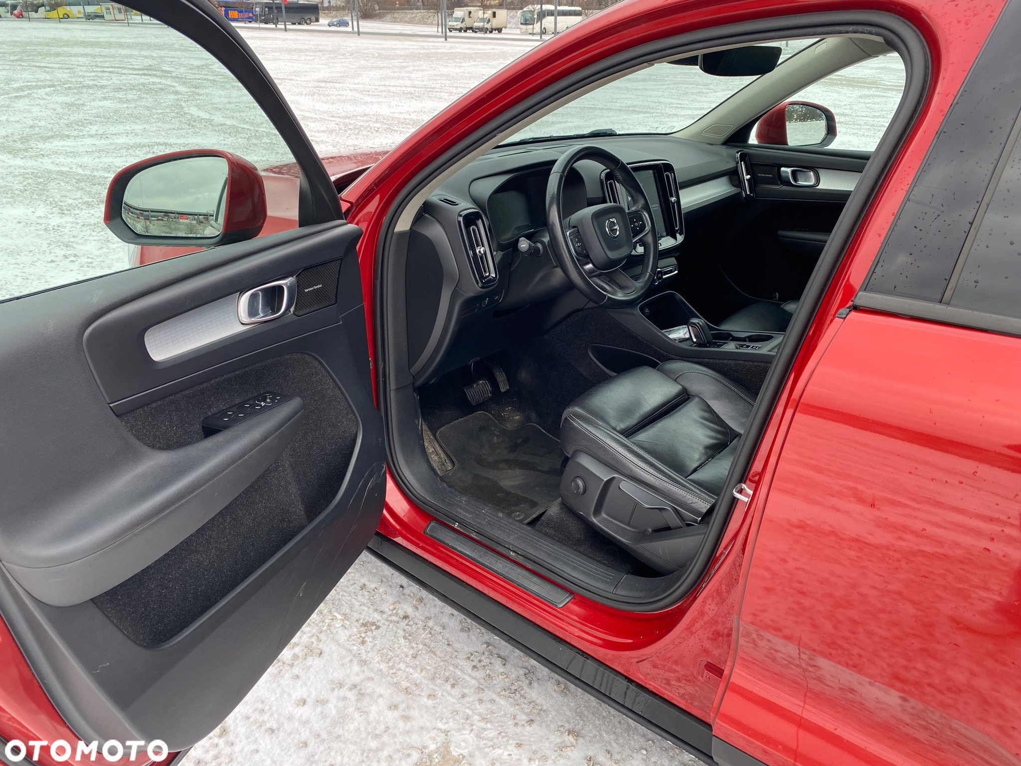 Volvo XC 40 D4 AWD Momentum Pro - 10