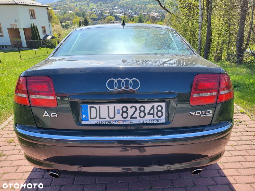 Audi A8 - 2
