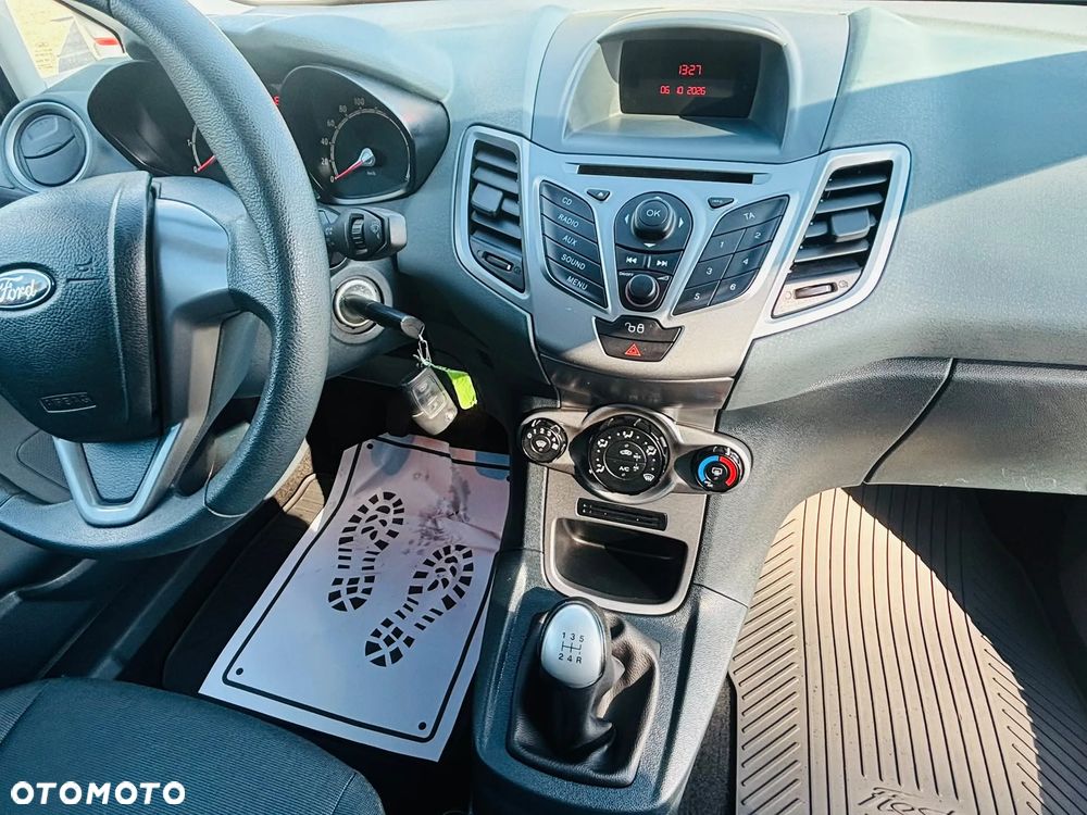 Ford Fiesta - 20
