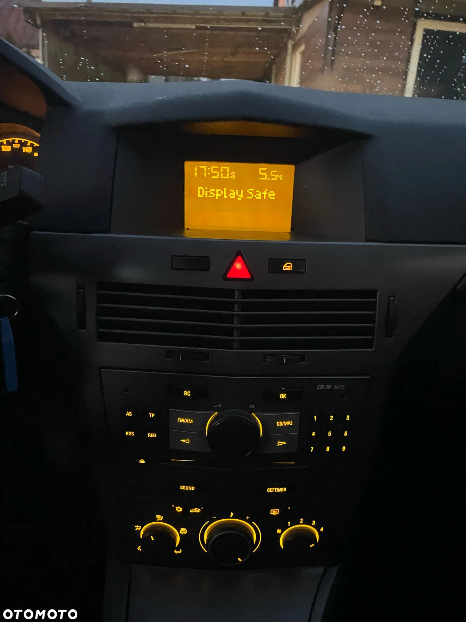 Opel Astra - 16