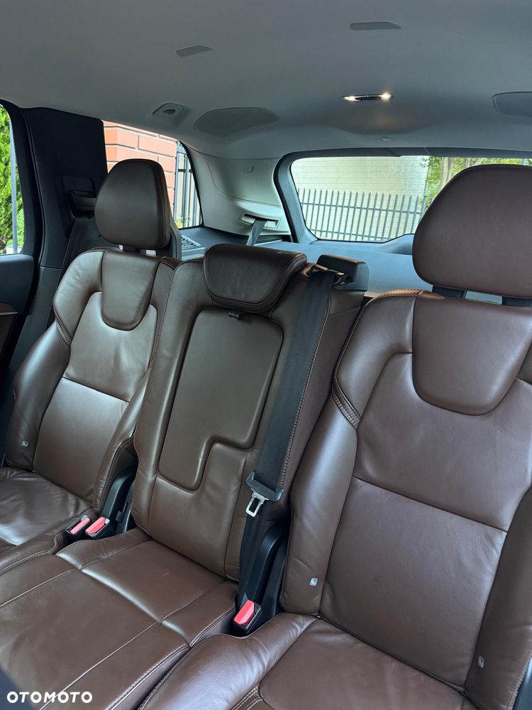 Volvo XC 90 D5 AWD Inscription 7os - 16